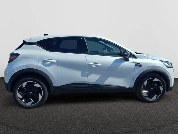 RENAULT Captur (2025) — foto 21 van 24