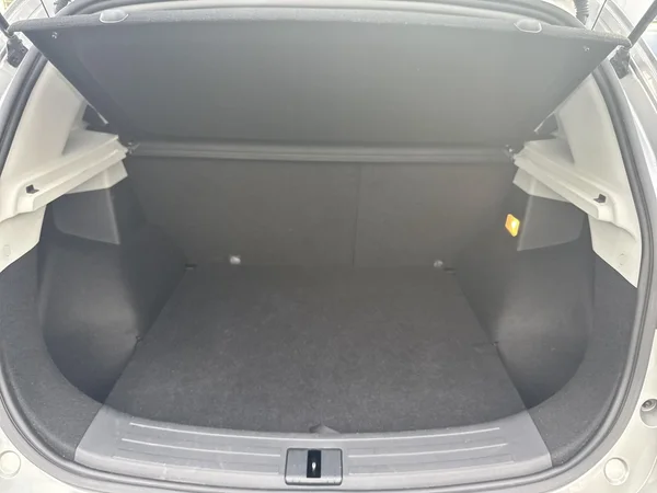 MG ZS (2024) — foto 6 van 19