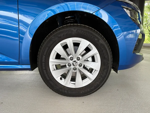 SKODA Kamiq (2025) — foto 13 van 24