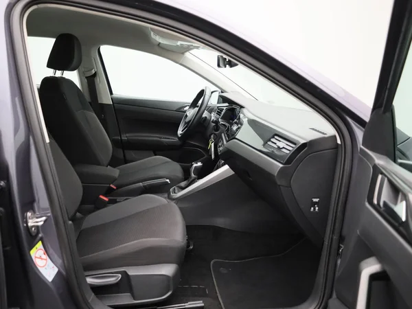 Volkswagen Polo (2023) — foto 27 van 37