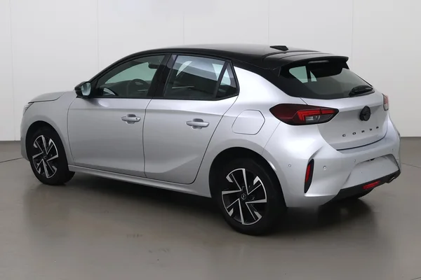 Opel Corsa (2025) — foto 18 van 24