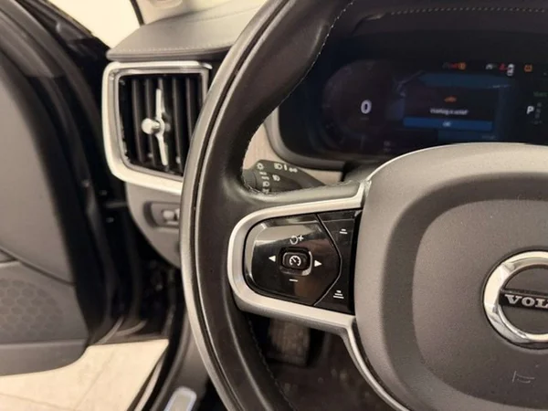 Volvo V90 (2022) — foto 4 van 20