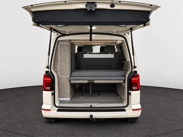 VOLKSWAGEN T6 California (2023) — foto 2 van 24