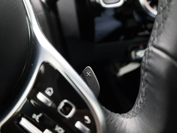 Mercedes-Benz CLA (2022) — foto 24 van 53