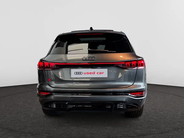 AUDI Q6 e-tron (2025) — foto 16 van 21
