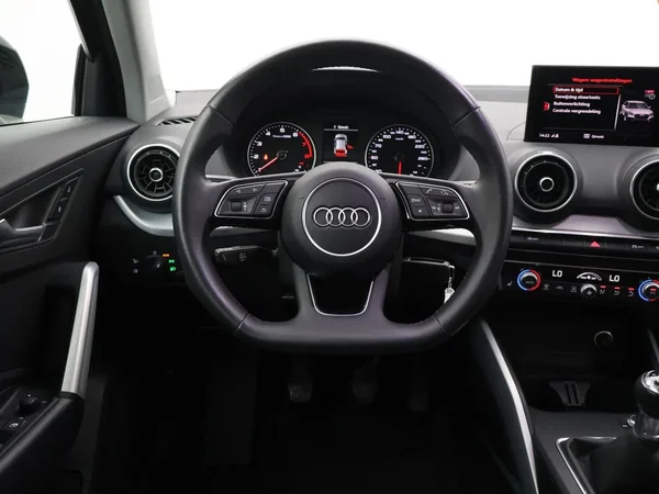 Audi Q2 (2020) — foto 25 van 25