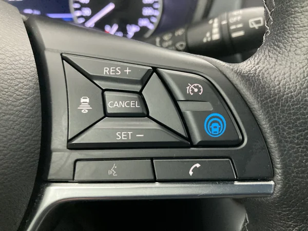 NISSAN Juke (2022) — foto 4 van 27