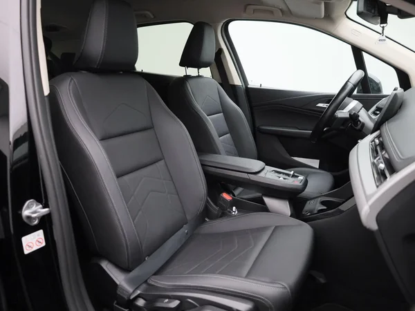 BMW 2 Reeks (2023) — foto 36 van 49