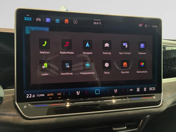 VOLKSWAGEN Passat Variant eHybrid (PHEV) (2026) — foto 21 van 21