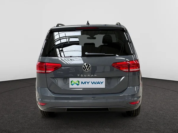 VOLKSWAGEN Touran (2026) — foto 10 van 21