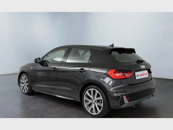 Audi A1 Sportback (2020) — foto 23 van 26
