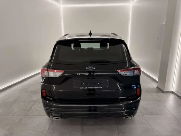 Ford Kuga (2023) — foto 19 van 24