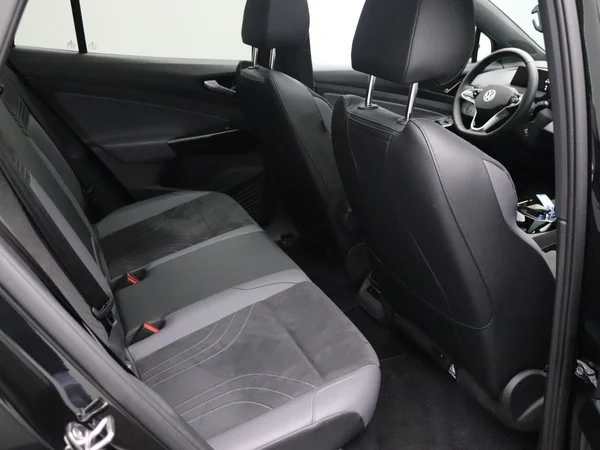 VOLKSWAGEN ID.5 (2023) — foto 22 van 33