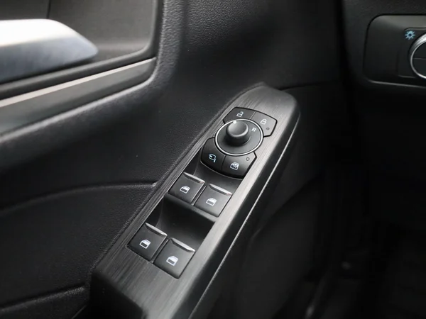 Ford Kuga (2023) — foto 11 van 31