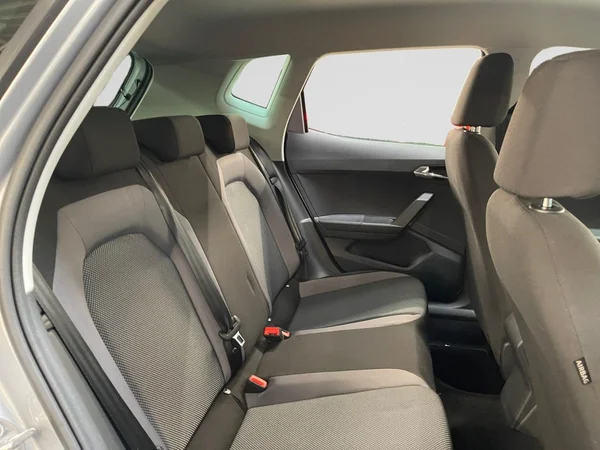 SEAT Arona (2018) — foto 11 van 24