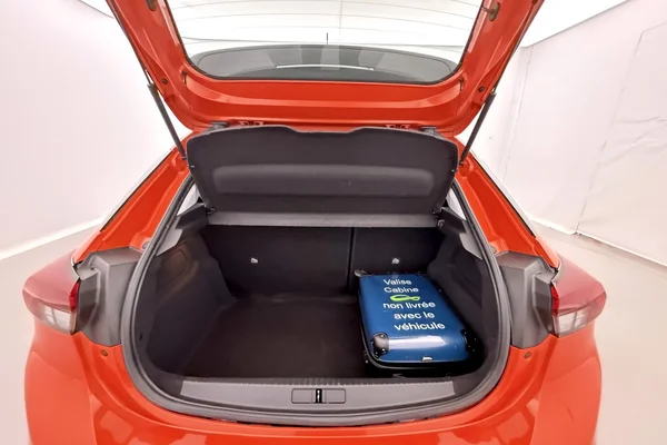 Opel Corsa (2022) — foto 11 van 30