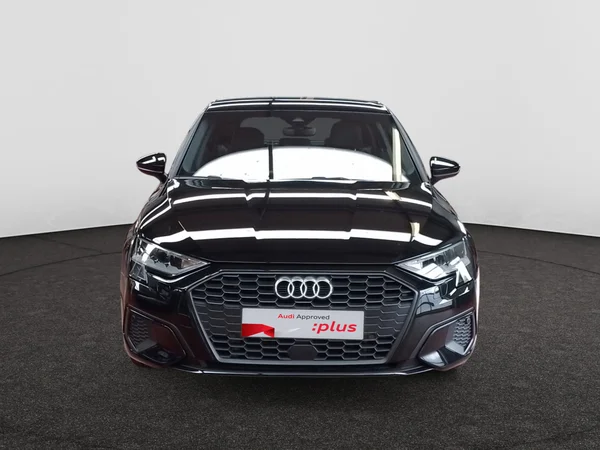 AUDI A3 Sportback (2024) — foto 13 van 16
