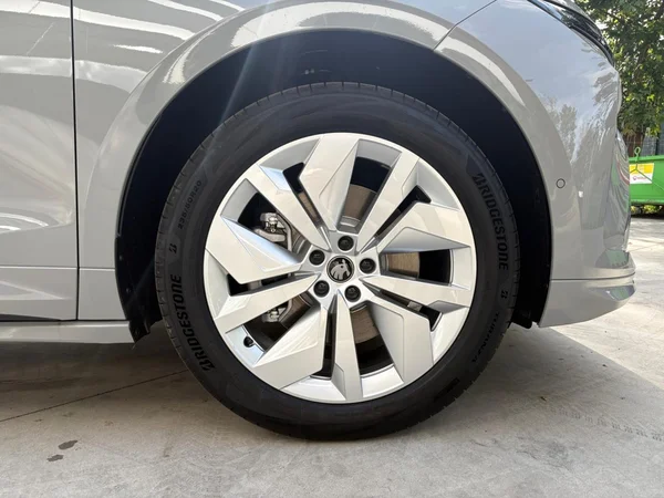 SKODA Enyaq (2026) — foto 17 van 24