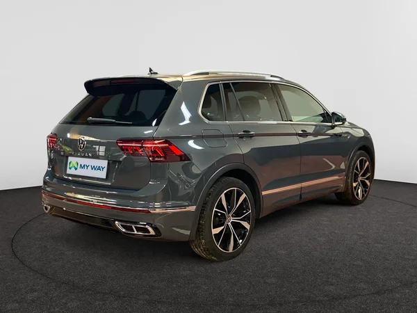 VOLKSWAGEN Tiguan (2023) — foto 17 van 17