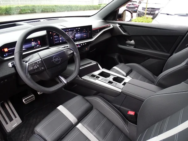 Opel Grandland (2025) — foto 4 van 24
