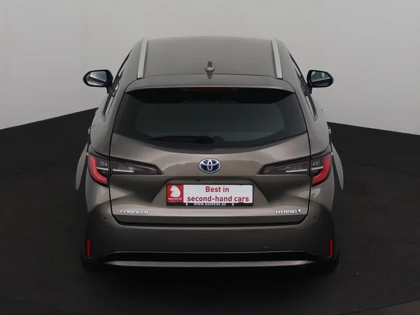 TOYOTA Corolla (2022) — foto 24 van 27
