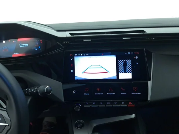 Peugeot 308 (2024) — foto 5 van 21