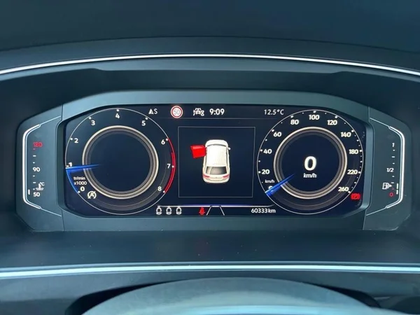 VOLKSWAGEN Tiguan (2022) — foto 5 van 30