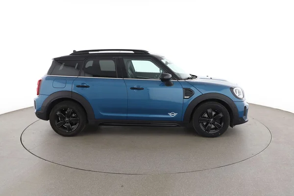 MINI Countryman (2022) — foto 13 van 16