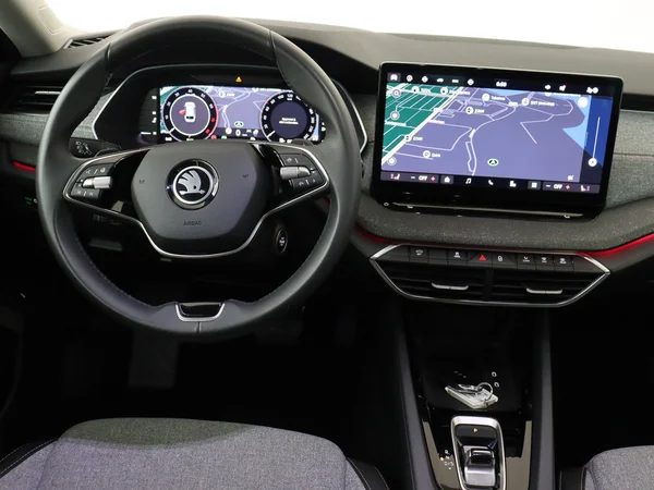 SKODA Octavia Combi (2024) — foto 17 van 19