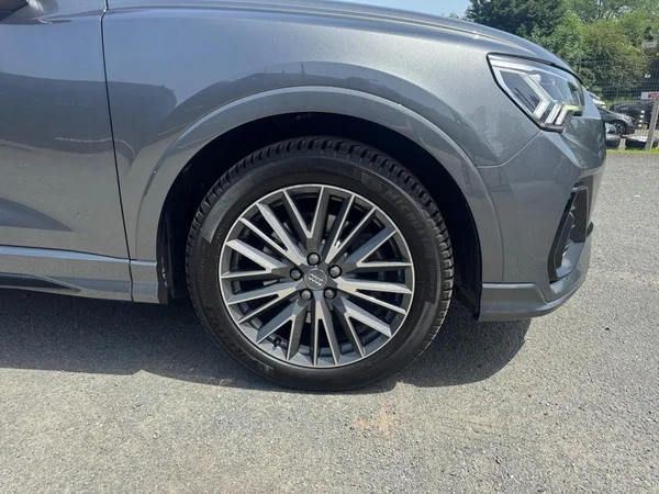 AUDI Q3 (2019) — foto 17 van 24