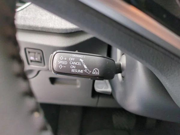 SKODA Kamiq (2024) — foto 3 van 16