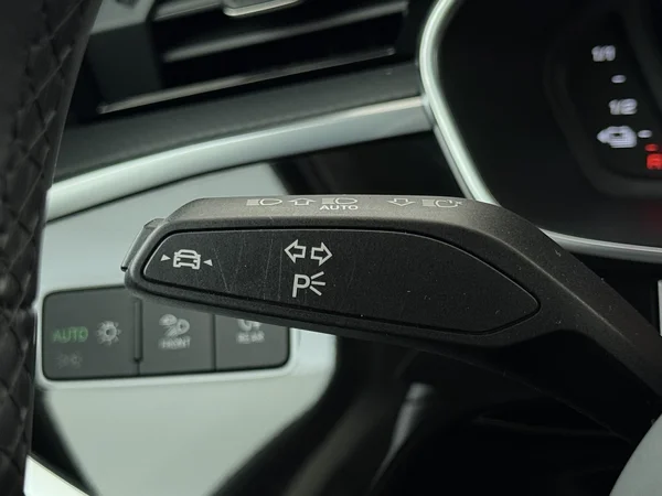 AUDI Q3 (2022) — foto 16 van 32
