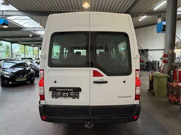 Renault Master (2021) — foto 11 van 16