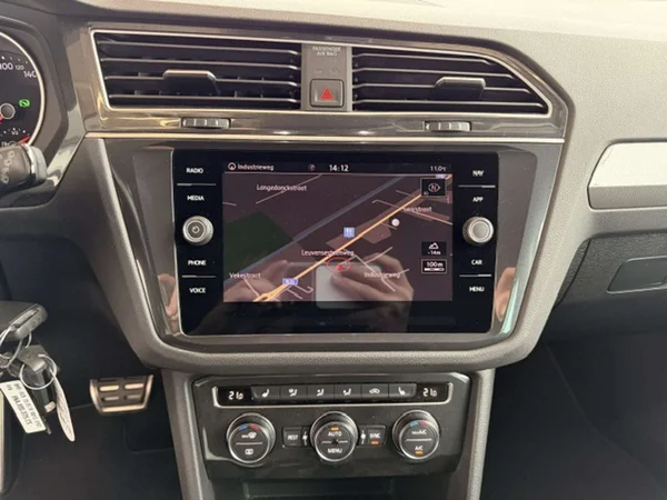 Volkswagen Tiguan (2019) — foto 3 van 22