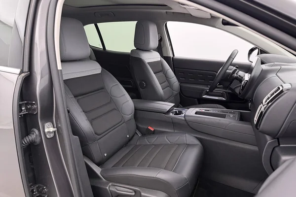 Citroen C5 Aircross PHEV (2024) — foto 15 van 30