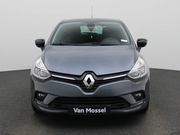 Renault Clio (2020) — foto 23 van 35