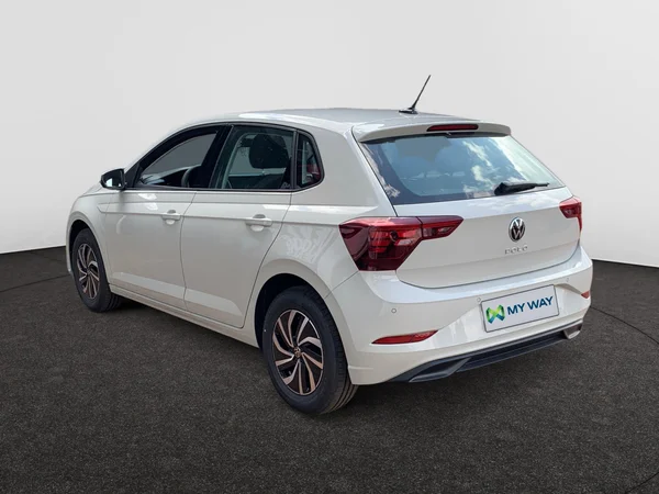 VOLKSWAGEN Polo (2024) — foto 6 van 12