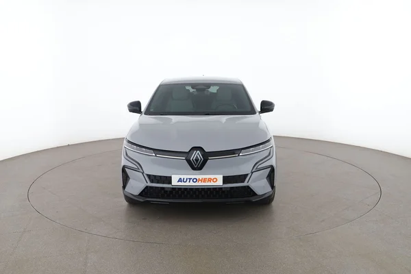 Renault Megane (2022) — foto 15 van 16