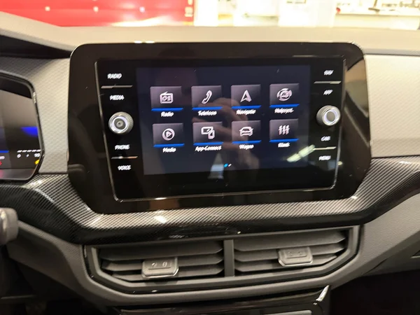 VOLKSWAGEN T-Cross (2026) — foto 22 van 24