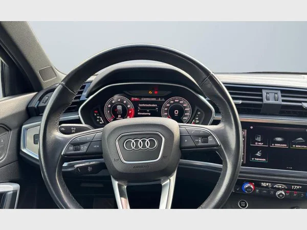 Audi Q3 Sportback (2023) — foto 3 van 15