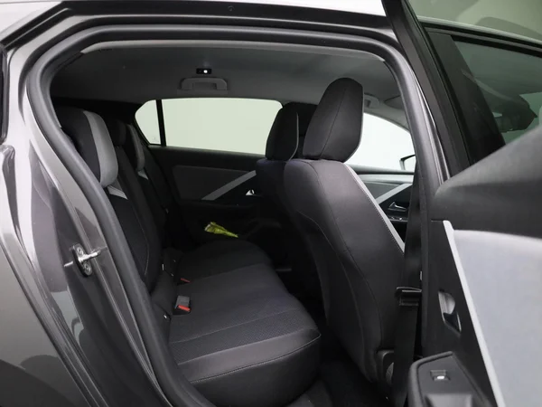 Opel Astra (2023) — foto 25 van 38
