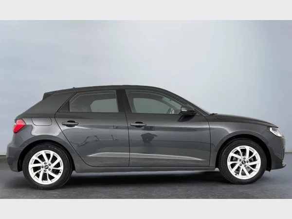 Audi A1 Sportback (2023) — foto 21 van 24