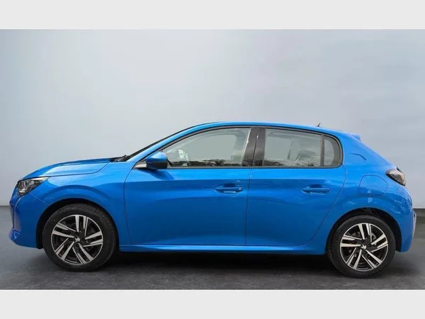 PEUGEOT 208 (2020) — foto 27 van 29