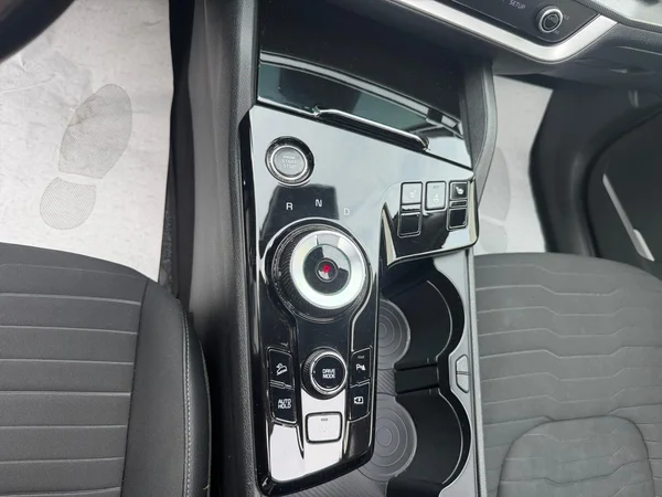 KIA Sportage Dsl (2022) — foto 4 van 22