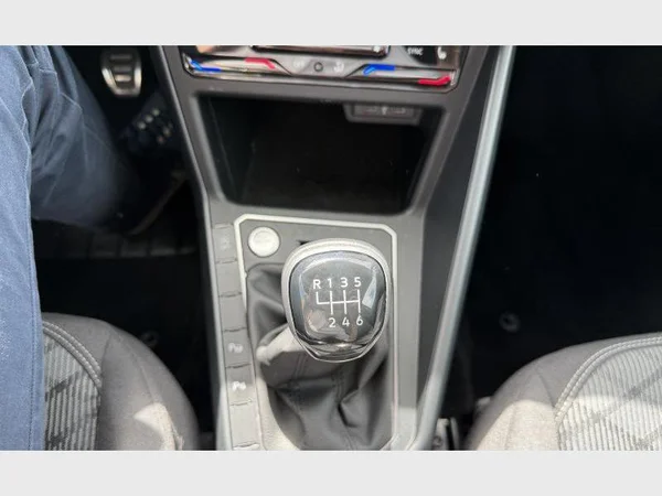 Volkswagen Taigo (2023) — foto 11 van 22