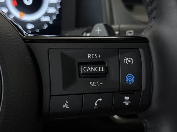 NISSAN Qashqai (2025) — foto 9 van 30