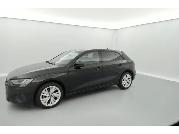 AUDI A3 Sportback (2022) — foto 4 van 35