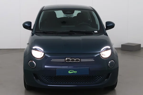 Fiat E-500 (2023) — foto 9 van 16