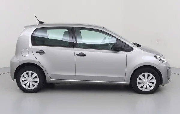 Volkswagen E-Up! (2020) — foto 25 van 28