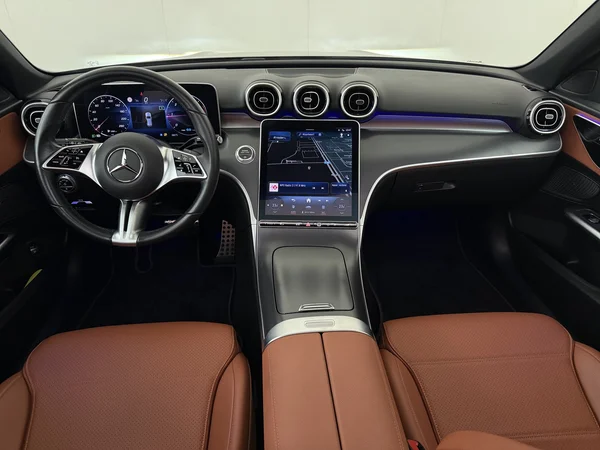 MERCEDES C 220 (2022) — foto 31 van 31